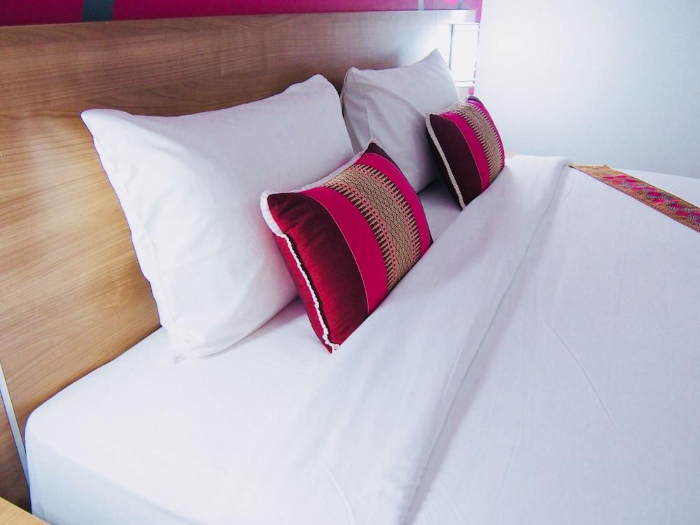 Eco Inn Lite Ubon Ratchathani Eksteriør bilde